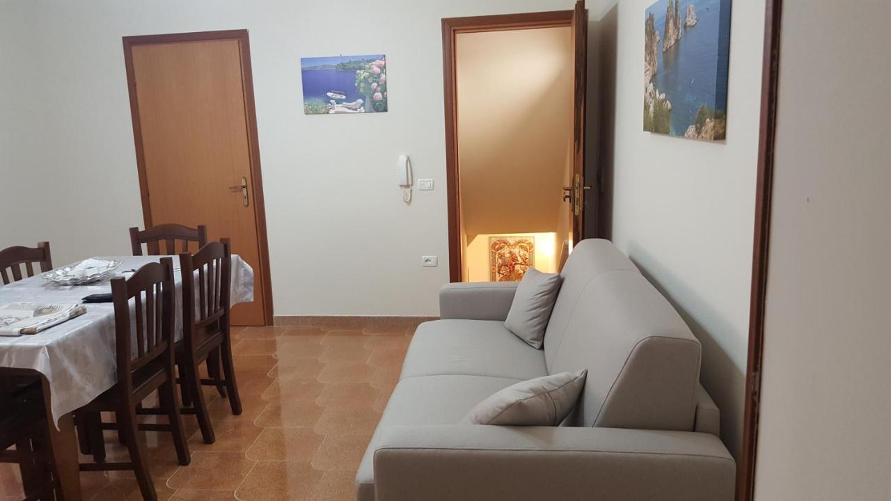 Casa Turismo "Madonna Del Paradiso" Mazara del Vallo Bagian luar foto