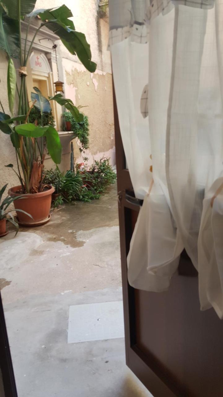 Casa Turismo "Madonna Del Paradiso" Mazara del Vallo Bagian luar foto